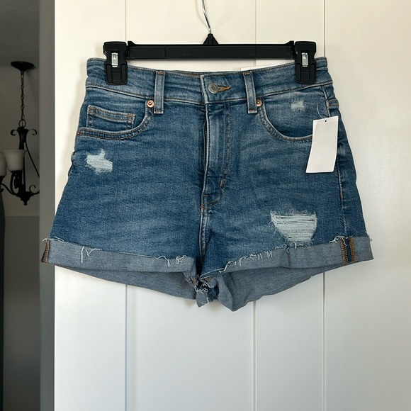 H&M shorts - Picture 1 of 2